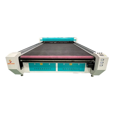 Tatlong-Head Independently Moving Cutter